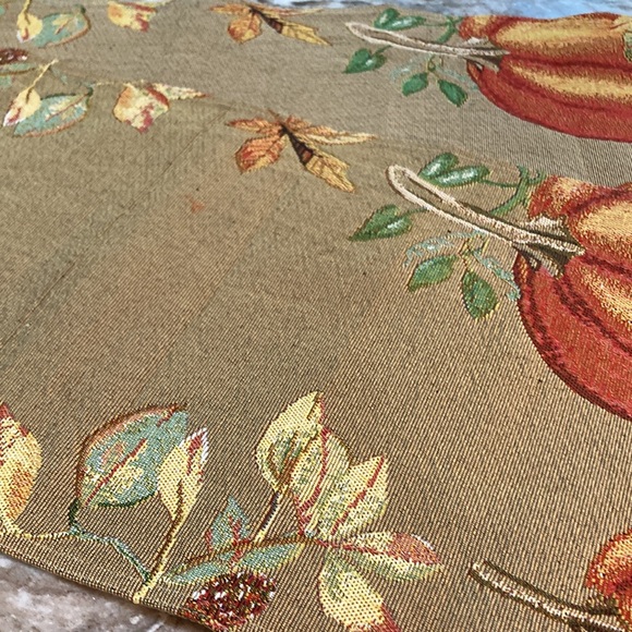 Fall table runner (2) - Picture 5 of 5